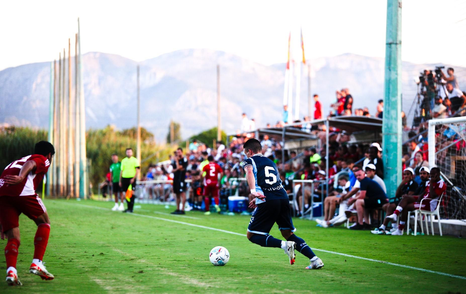 Las mejores fotos del amistoso entre el Córdoba CF y el Al Arabi en Oliva