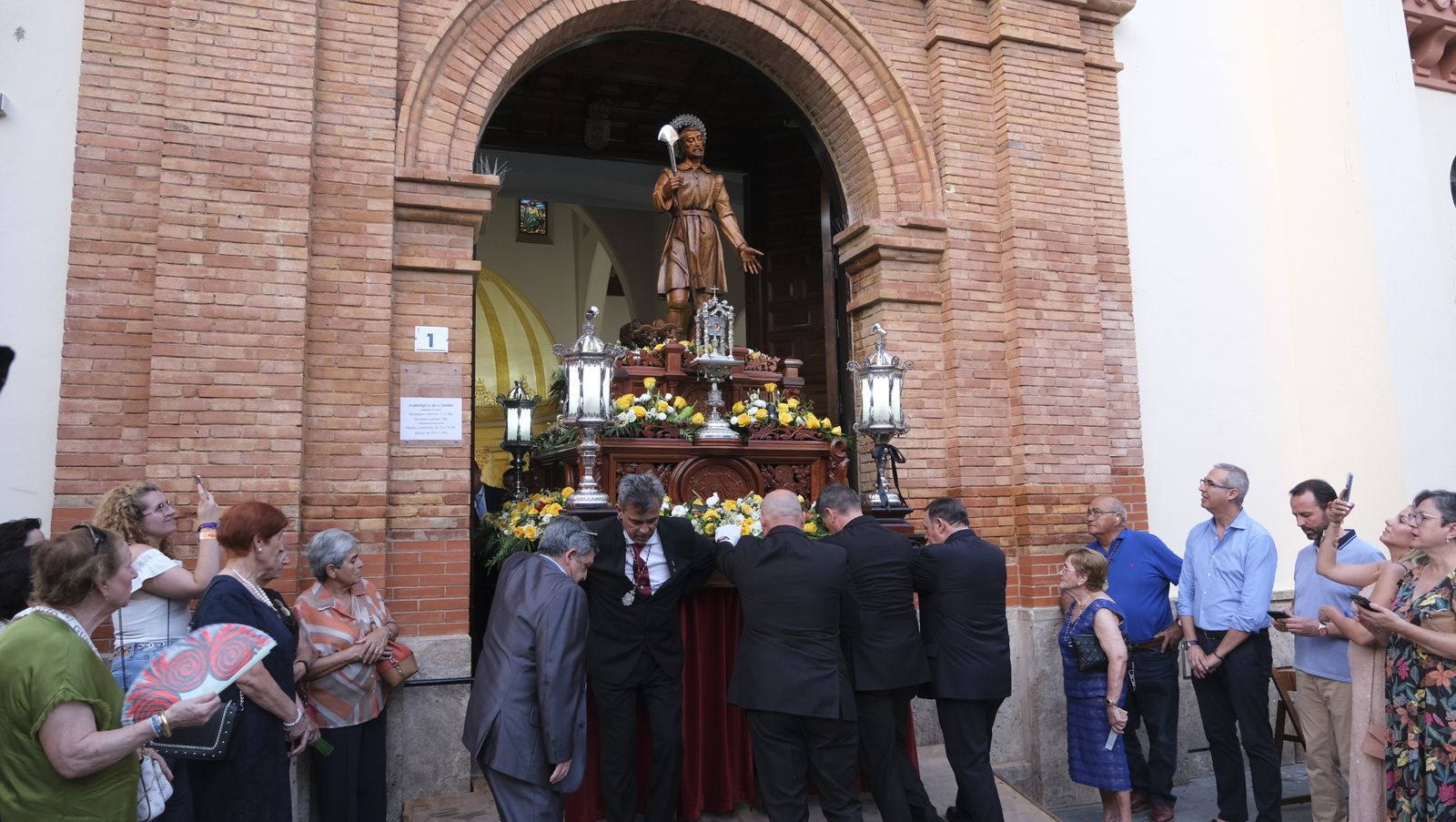 Imágenes de la Procesión de San Isidro, en El Ejido