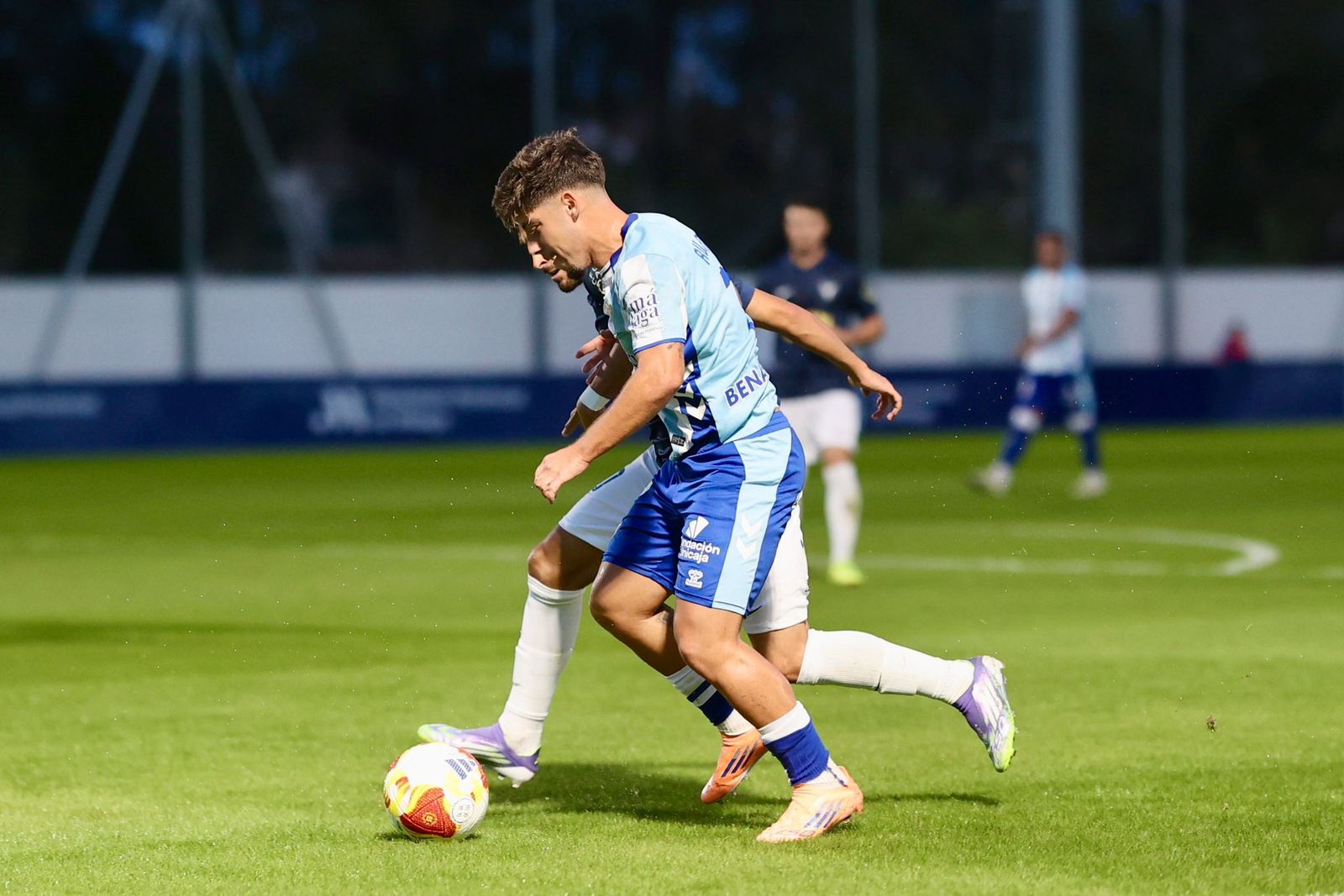 El Atlético Malagueño se estrena ante el UCAM Murcia (1-0)