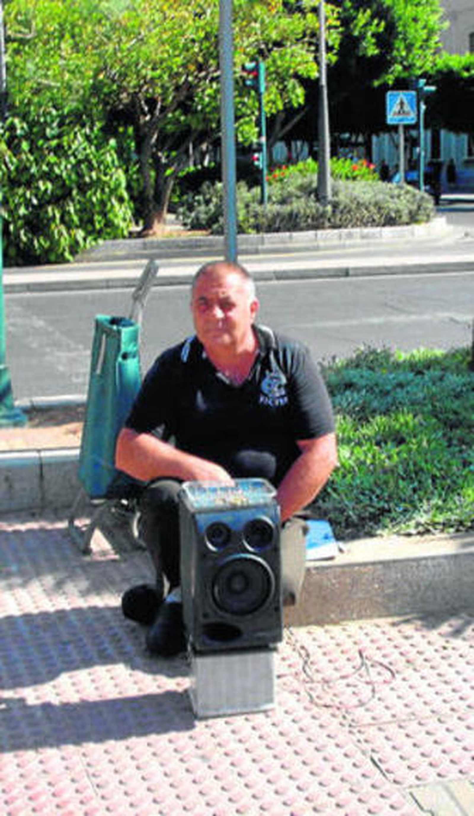 Alexandru en su particular puesto de trabajo.