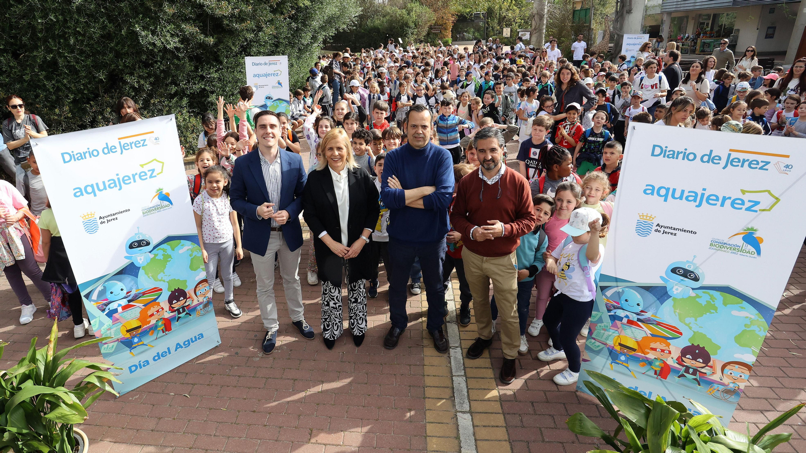 Día Mundial del Agua de Aquajerez y aniversario de Diario de Jerez en el Zoo
