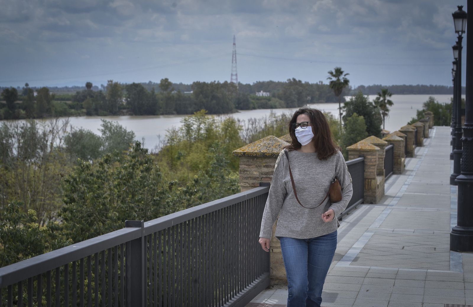 La resistencia en las calles de Sevilla Este y La puebla del Río: corazón de Sevilla y puerta de Doñana