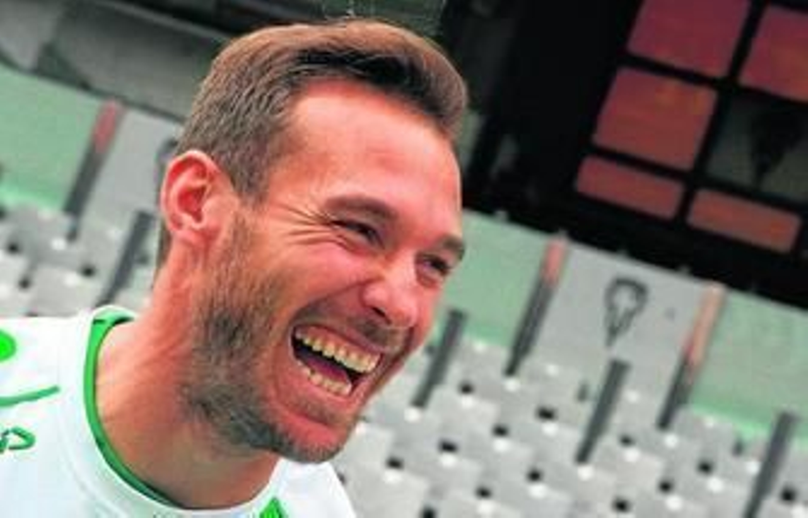 "A mí se me paga por jugar al fútbol, no por lo que hago fuera"