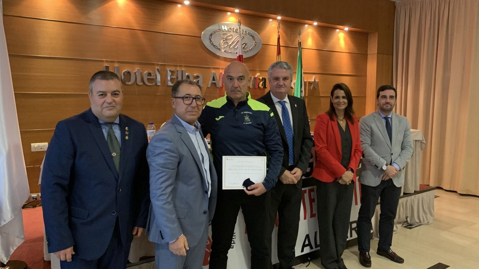 Entrega de diplomas a los donantes de vida que han alcanzado las 50 y 75 donaciones a lo largo de su vida