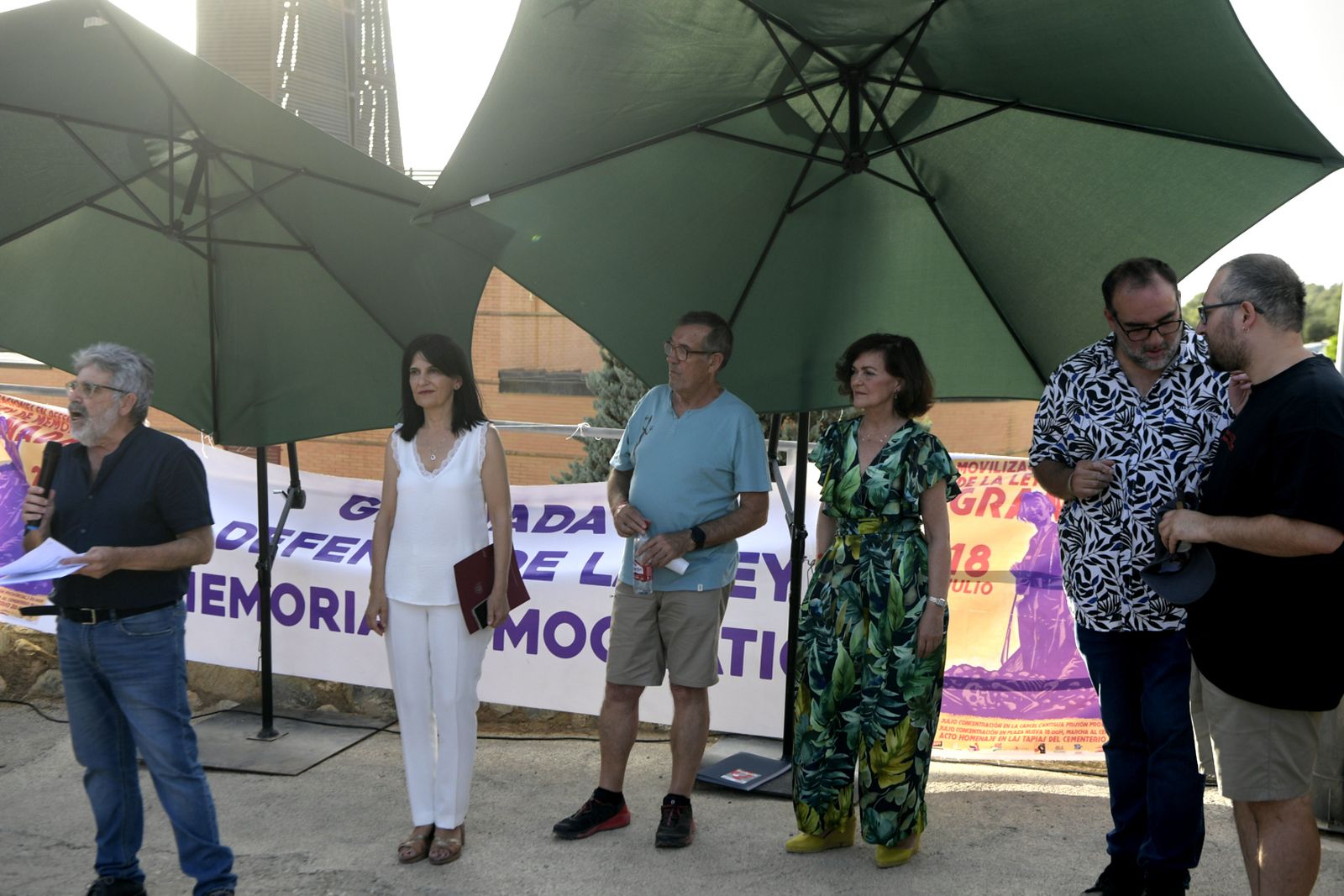 Carmen Calvo (PSOE) resalta que "ocurra lo que ocurra no pasarán por encima de la Ley de Memoria Democrática"