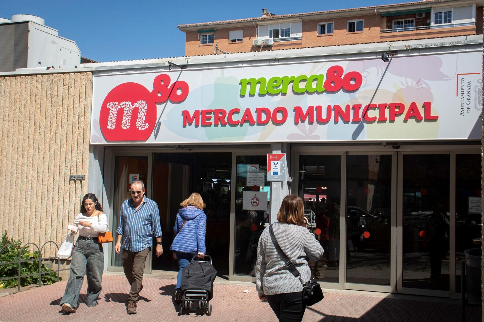 El Zaidín, las fotos de un barrio que mezcla tradición y modernidad