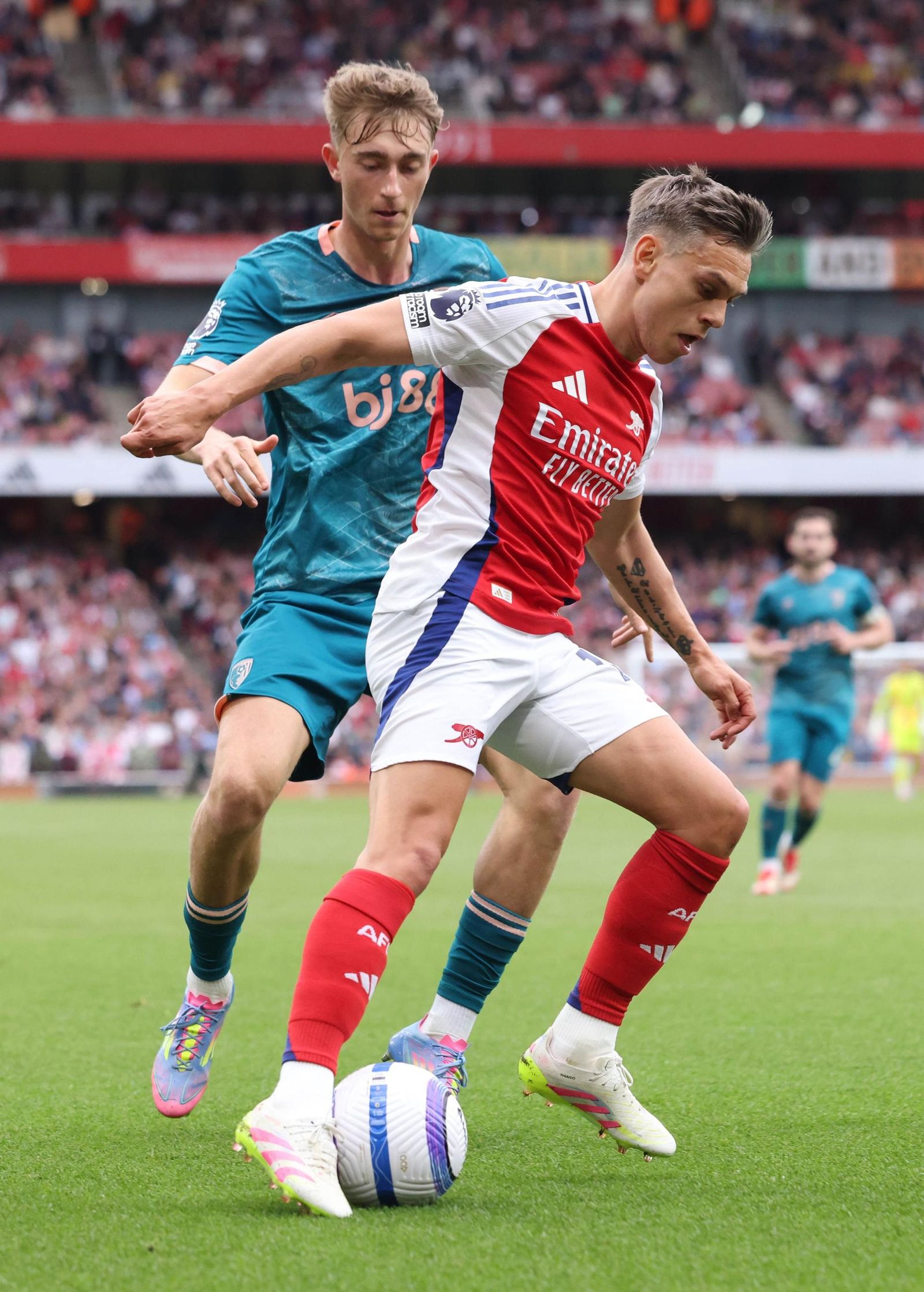 Dean Huijsen marca en el triunfo del Bournemouth en casa del Arsenal