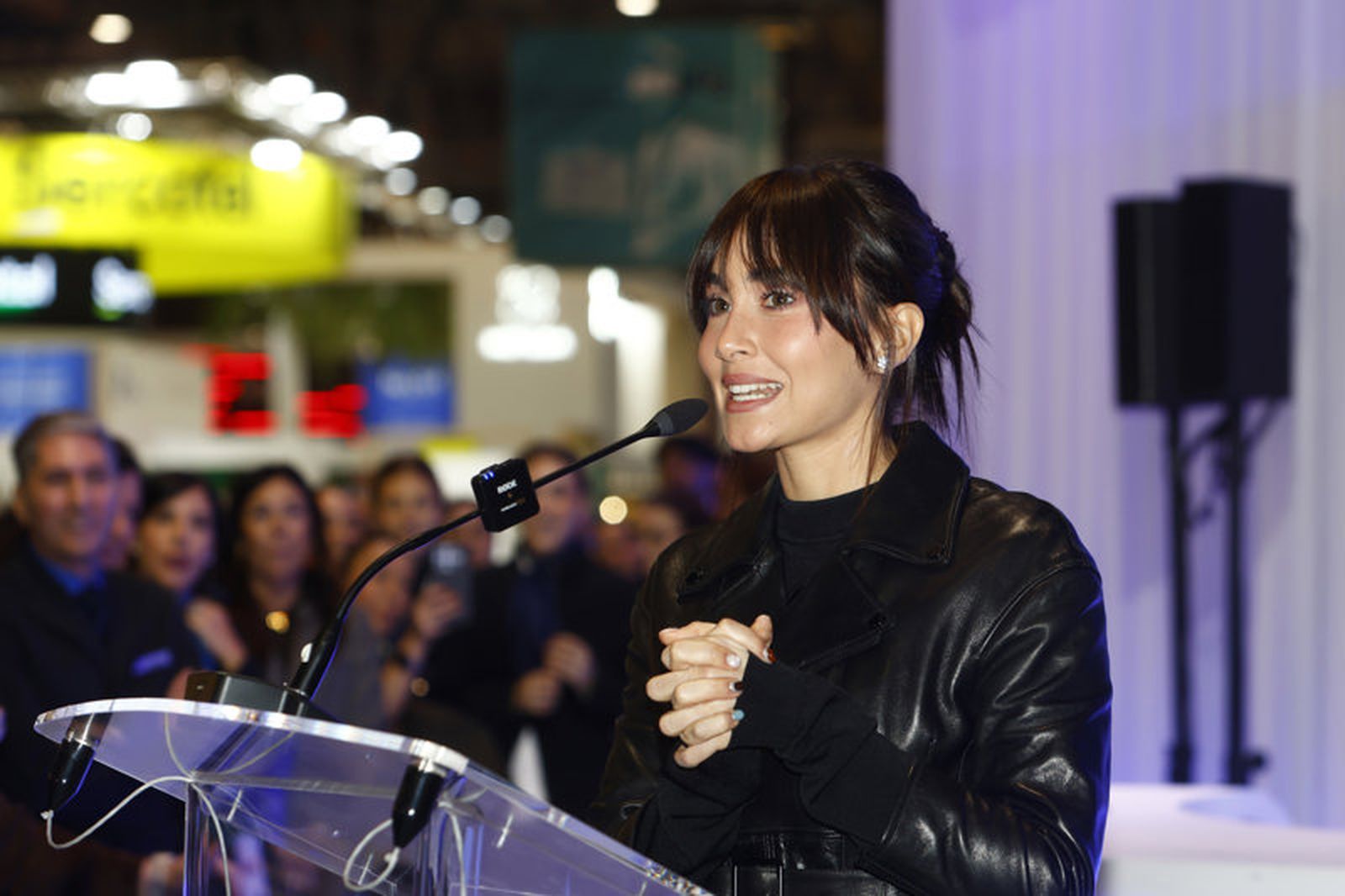 Aitana ha presentado el avión que lleva su nombre en la Feria Internacional del Turismo (FITUR).