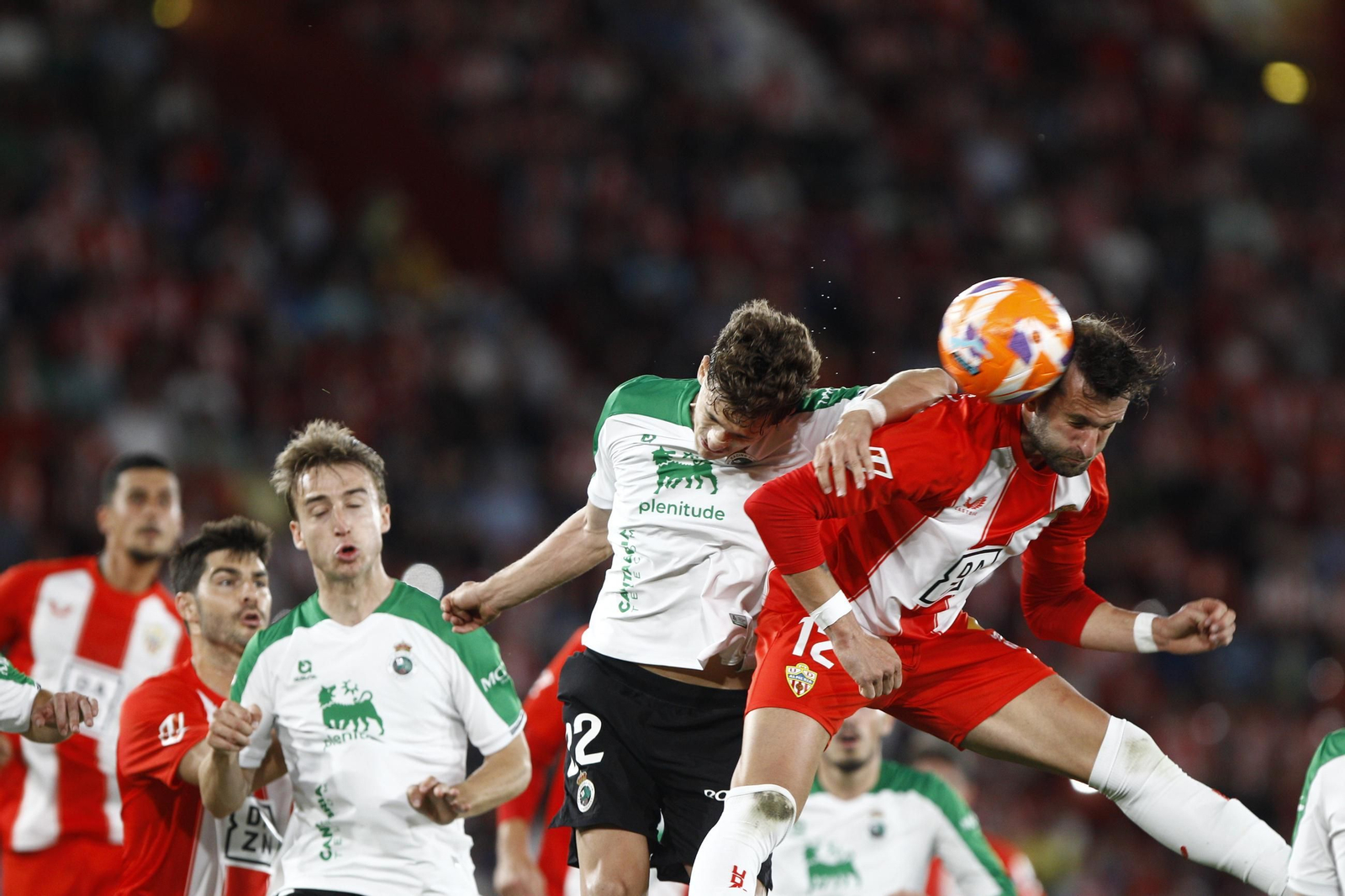 U.D. Almería-Racing de Santander, en imágenes