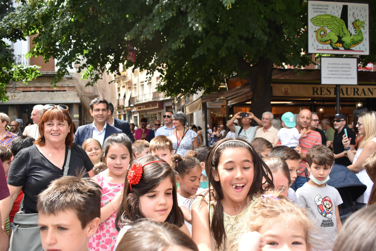 El Corpus Chico llena de diversión y actividades la Plaza Bibrambla de Granada