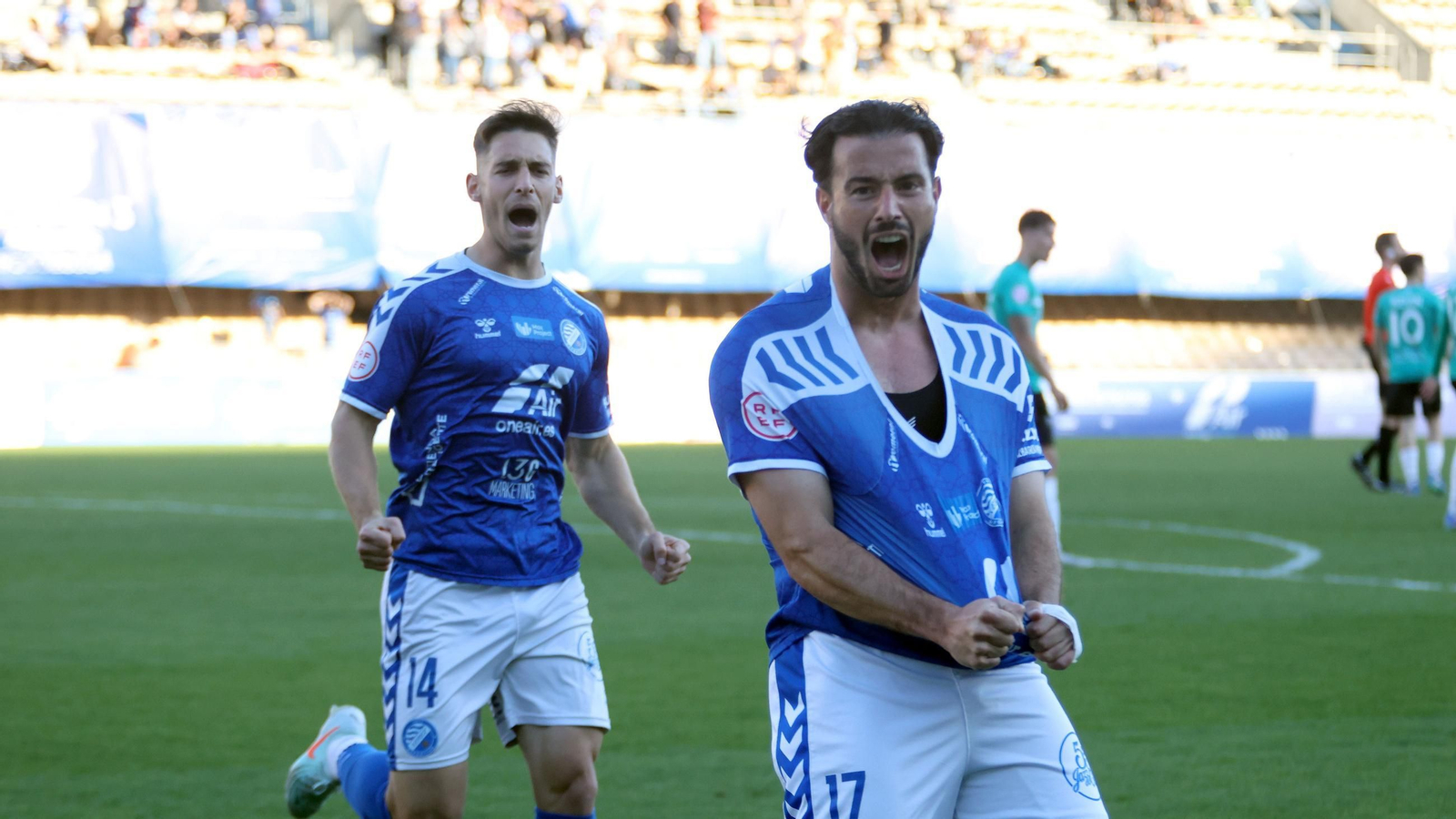 Imágenes del Xerez DFC contra el CF Villanovense en Chapín