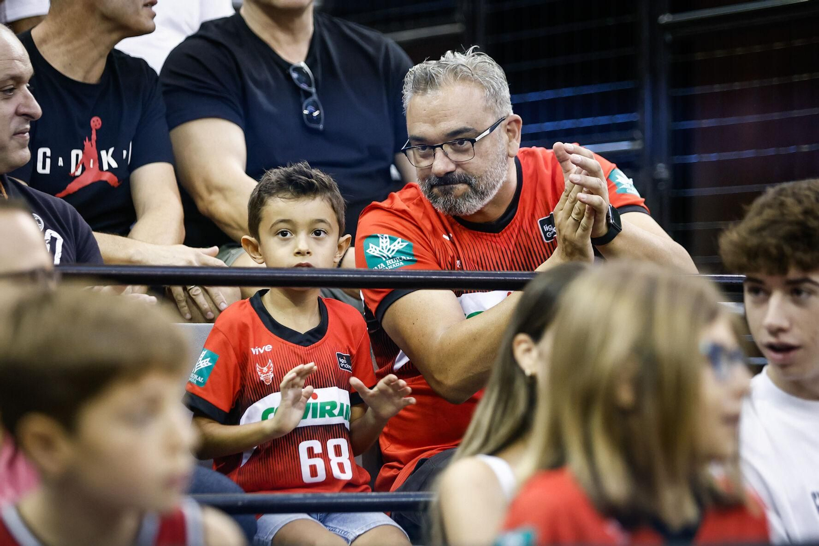 Las imágenes del partido entre el Covirán Granada y el UCAM Murcia