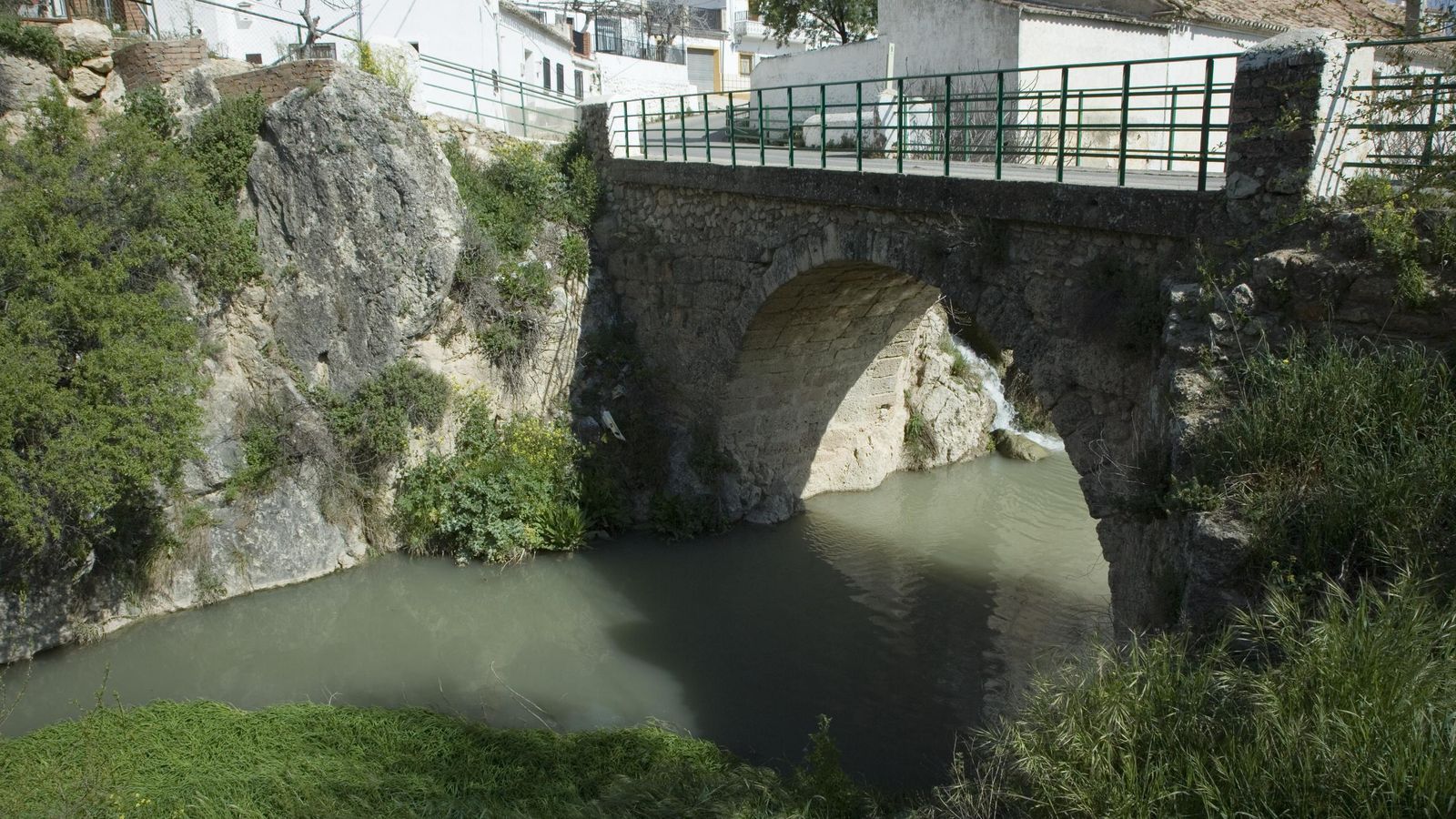 Puente romano de Iznalloz
