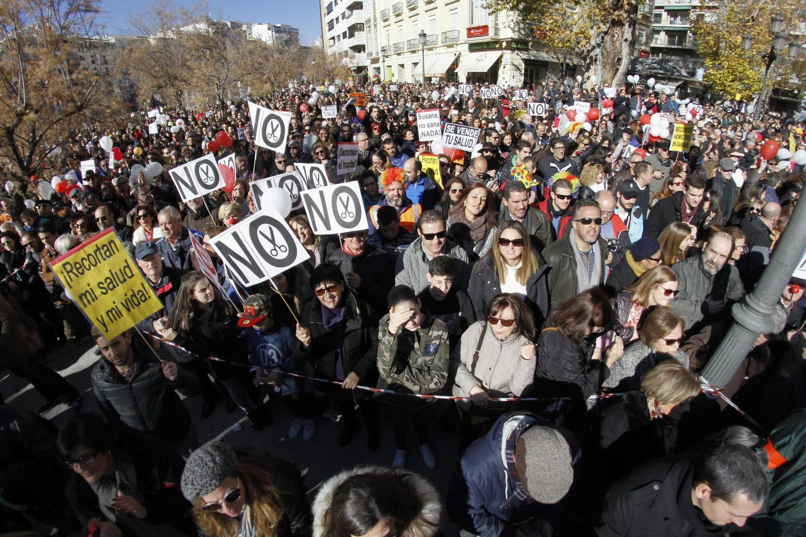 La marea blanca, en Granada