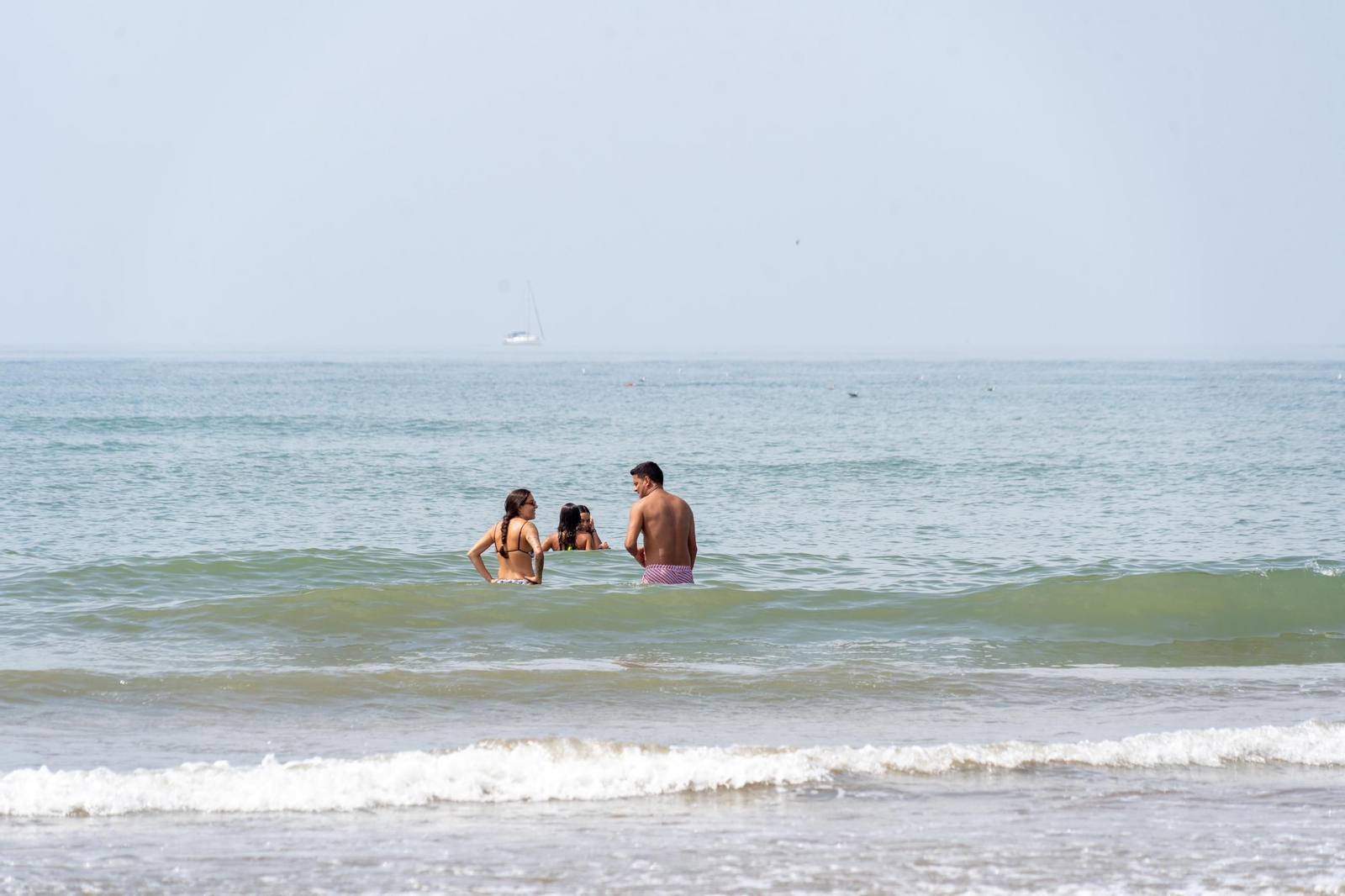 El ambiente de las playas de Huelva el domingo 24 de agosto