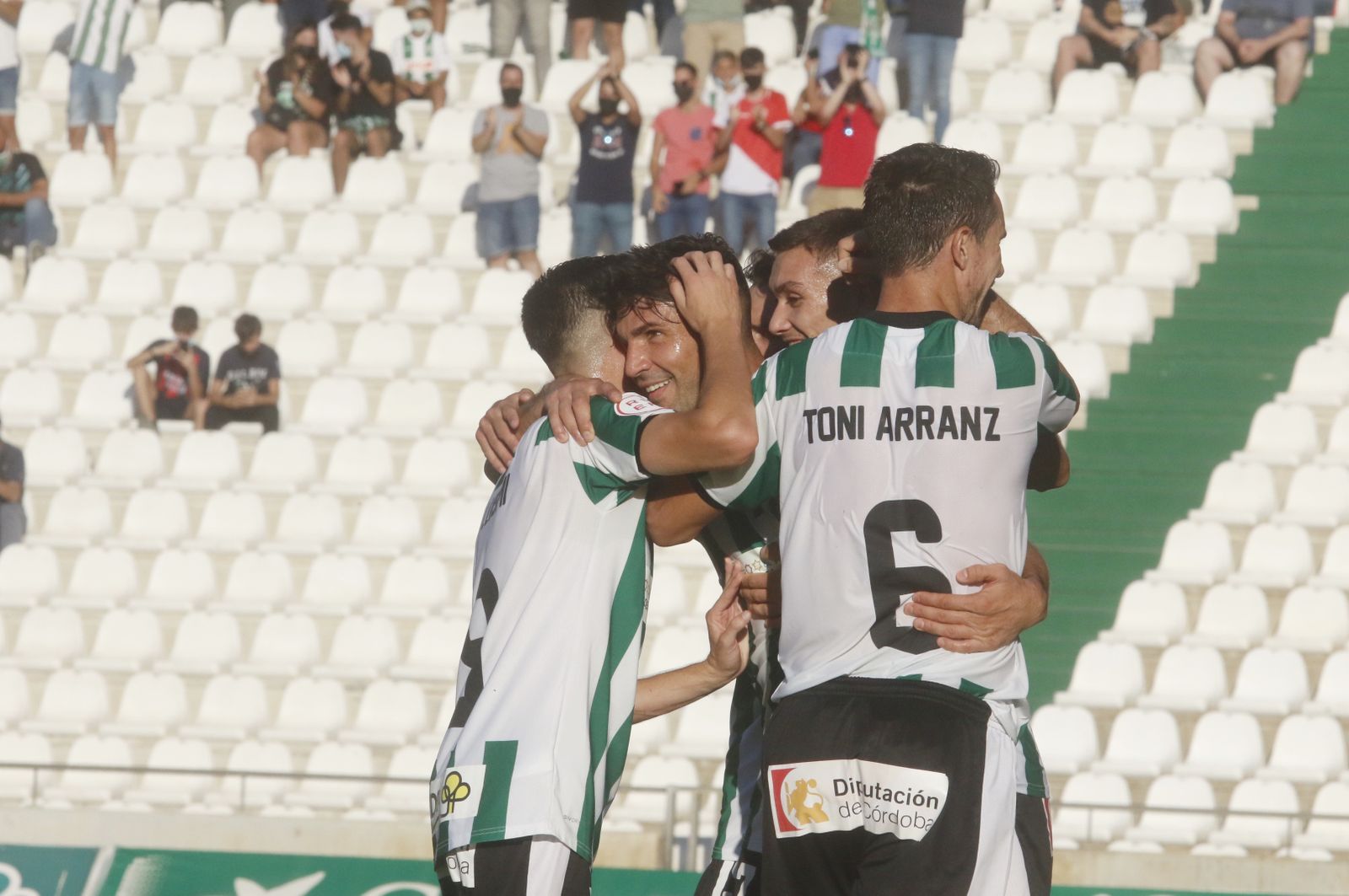 La victoria del Córdoba CF ante el Don Benito, en imágenes