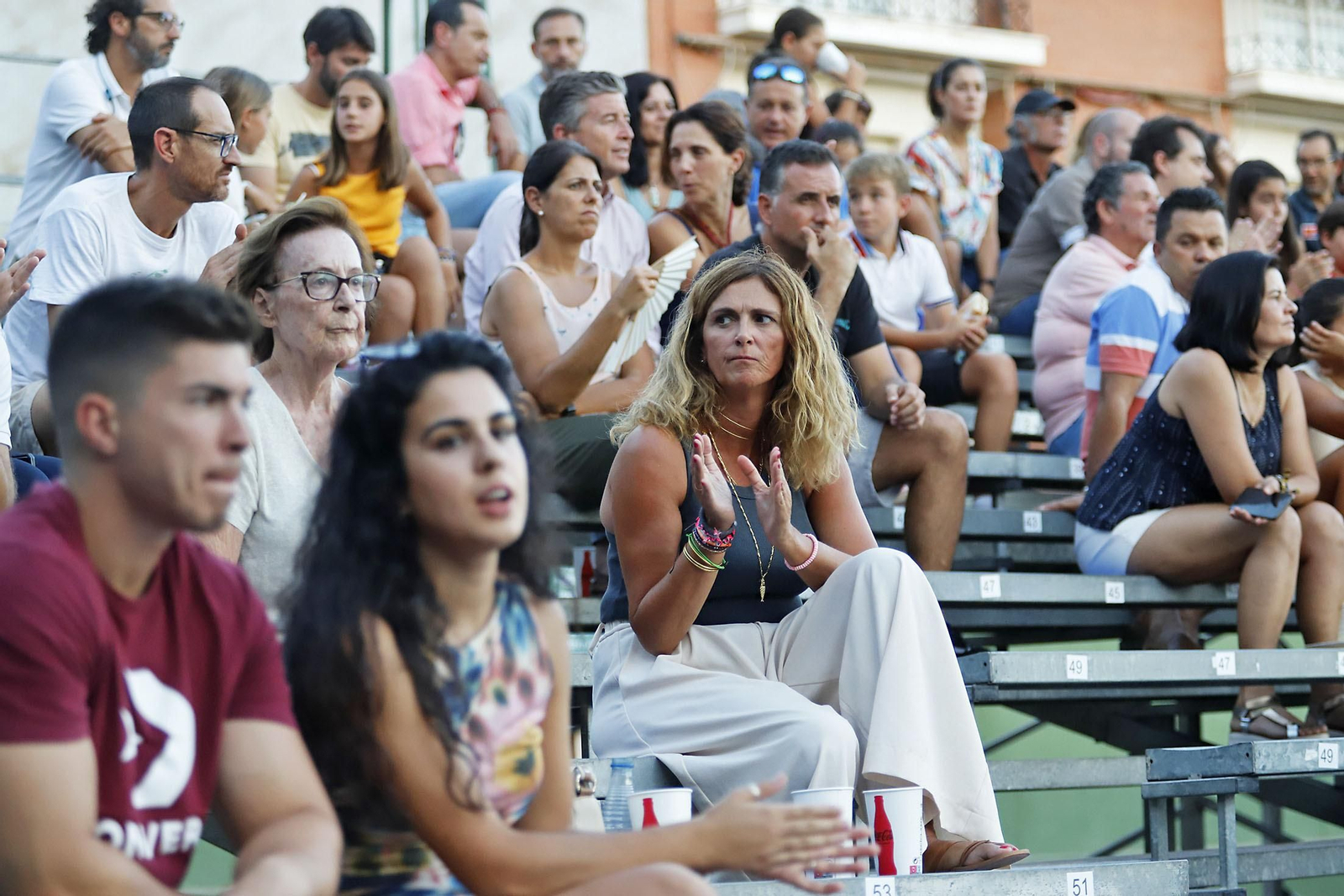 Imágenes del ambiente en la final femenina de la Copa del Rey de tenis de Huelva