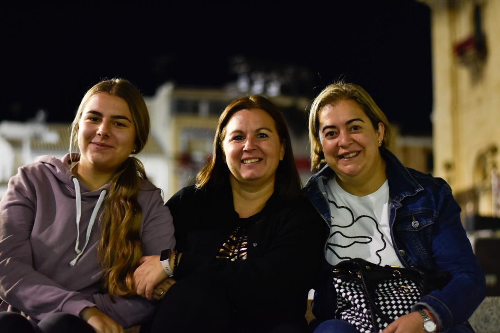 Un Jaén repleto de fieles acompañan los traslados de las veinte imágenes de la Magna (II)