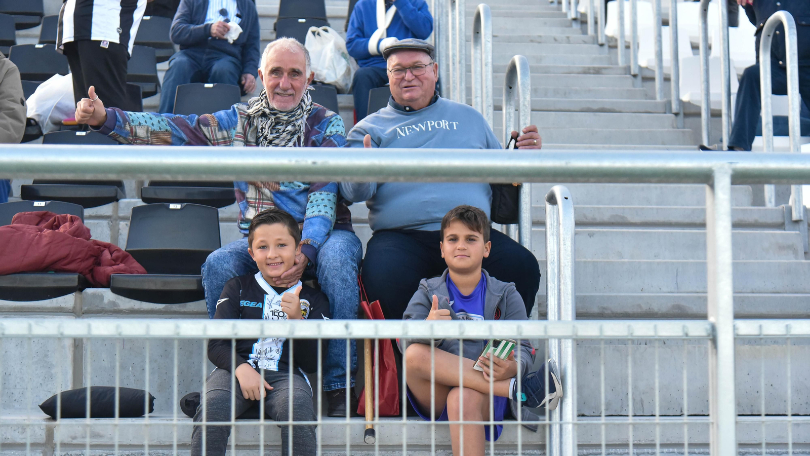 Búscate durante el Balona - UCAM Murcia en el Ciudad de La Línea