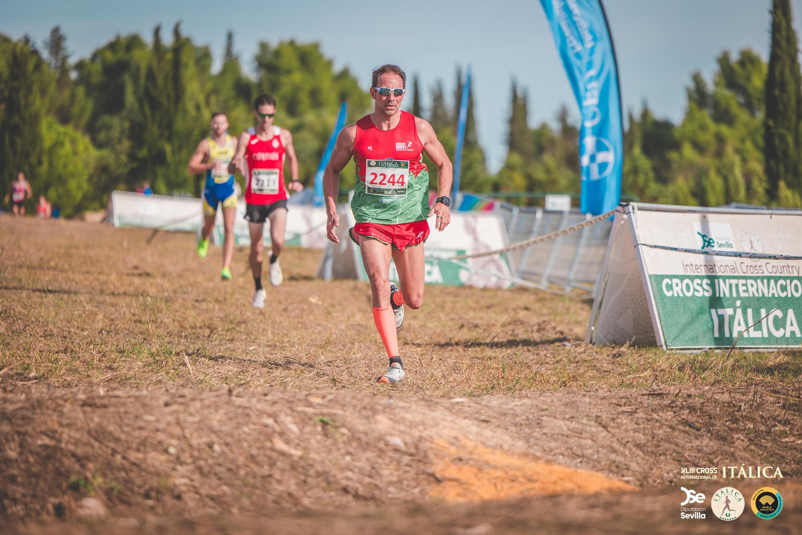 Búscate en las fotos del Cross de Itálica 2025 | 3