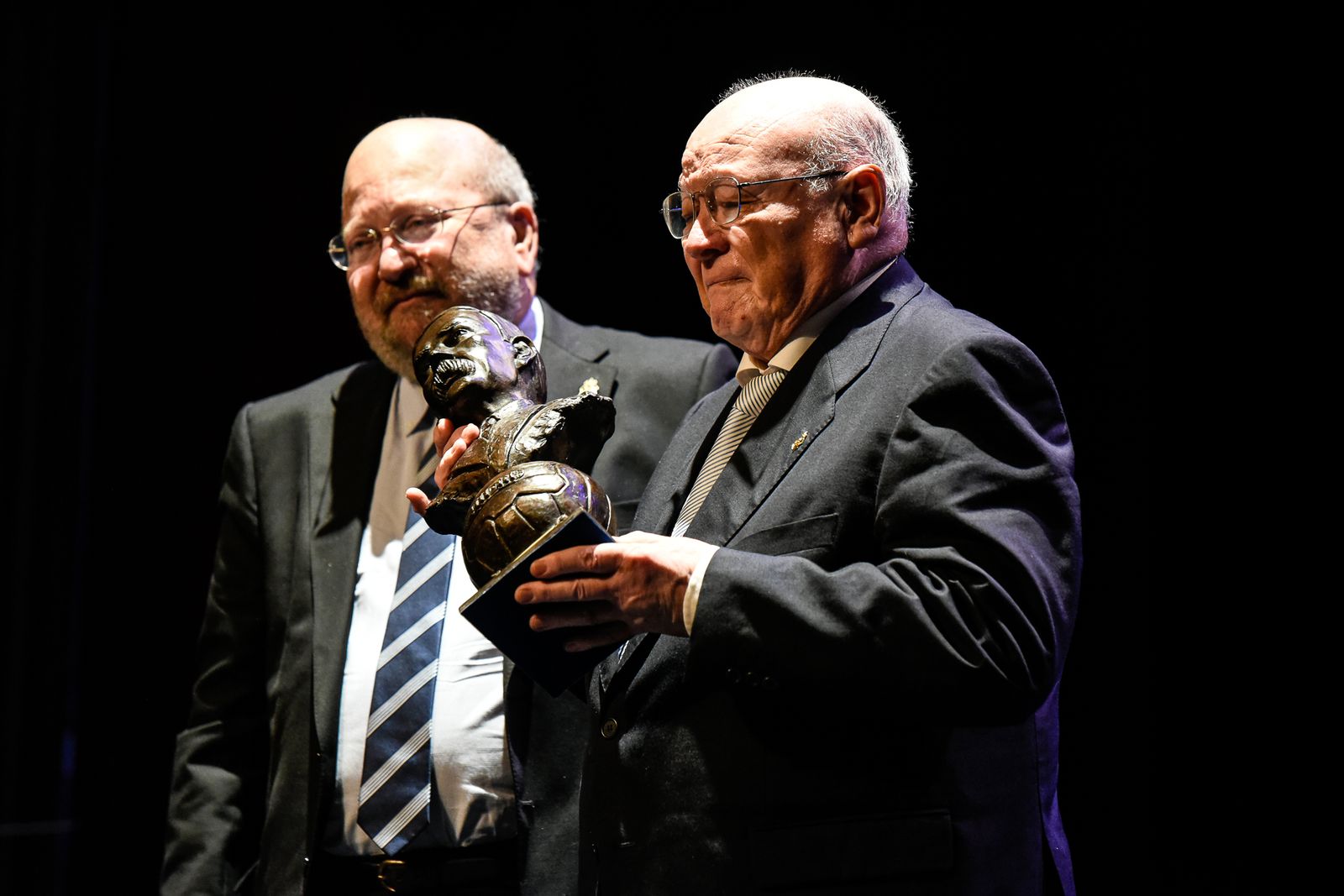 Imágenes de la entrega del premio Mckay del Recreativo