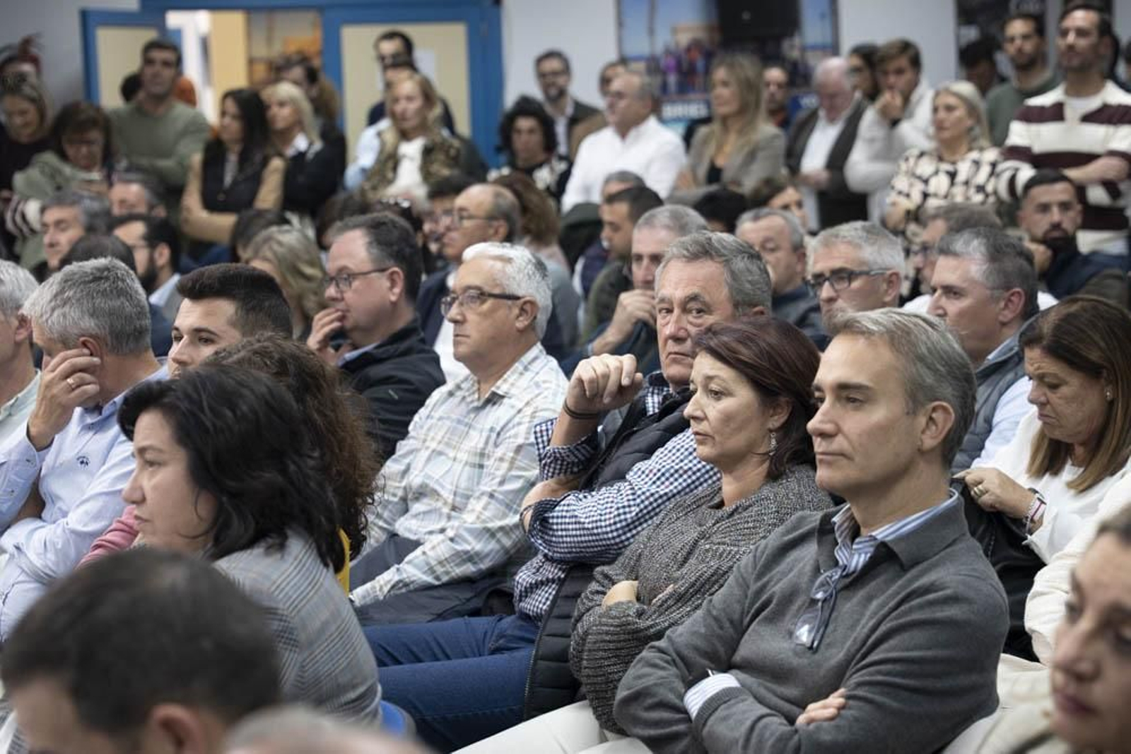 Las imágenes de la junta en la que el PP de Almería se renueva