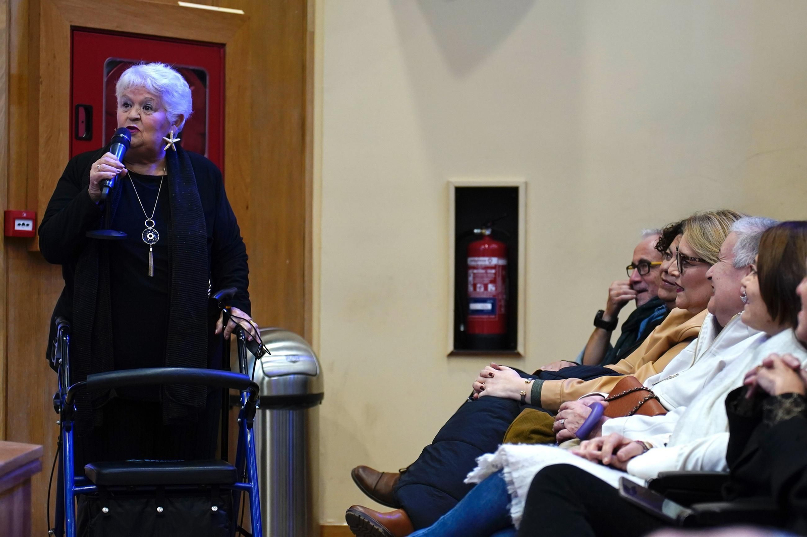 Fotos de la entrega del premio Ateneo José Román de Algeciras 2025 a Juan Moya Fotos de la entrega del premio Ateneo José Román de Algeciras 2025 a Juan Moya