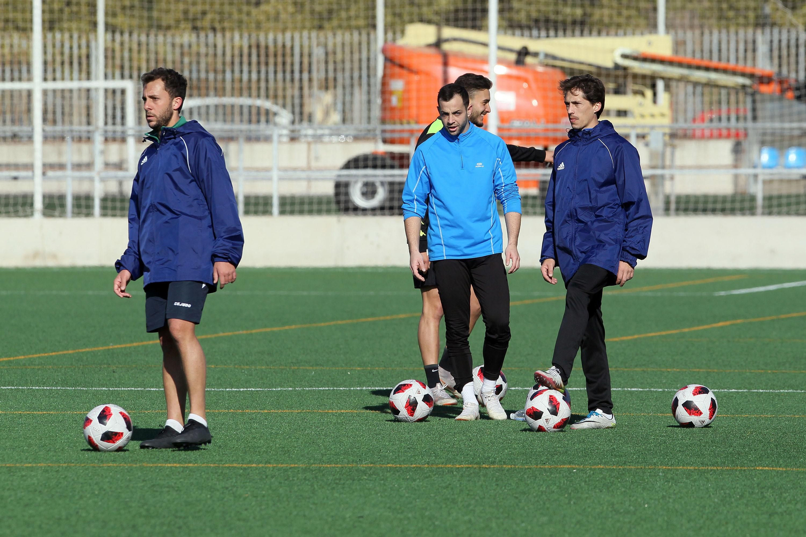 Alberto Fernández y Chata junto a Piñero en un entrenamiento en La Granja.