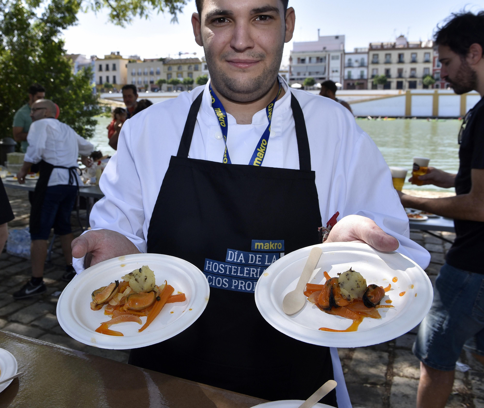 La barra de tapas más larga del mundo, en Sevilla