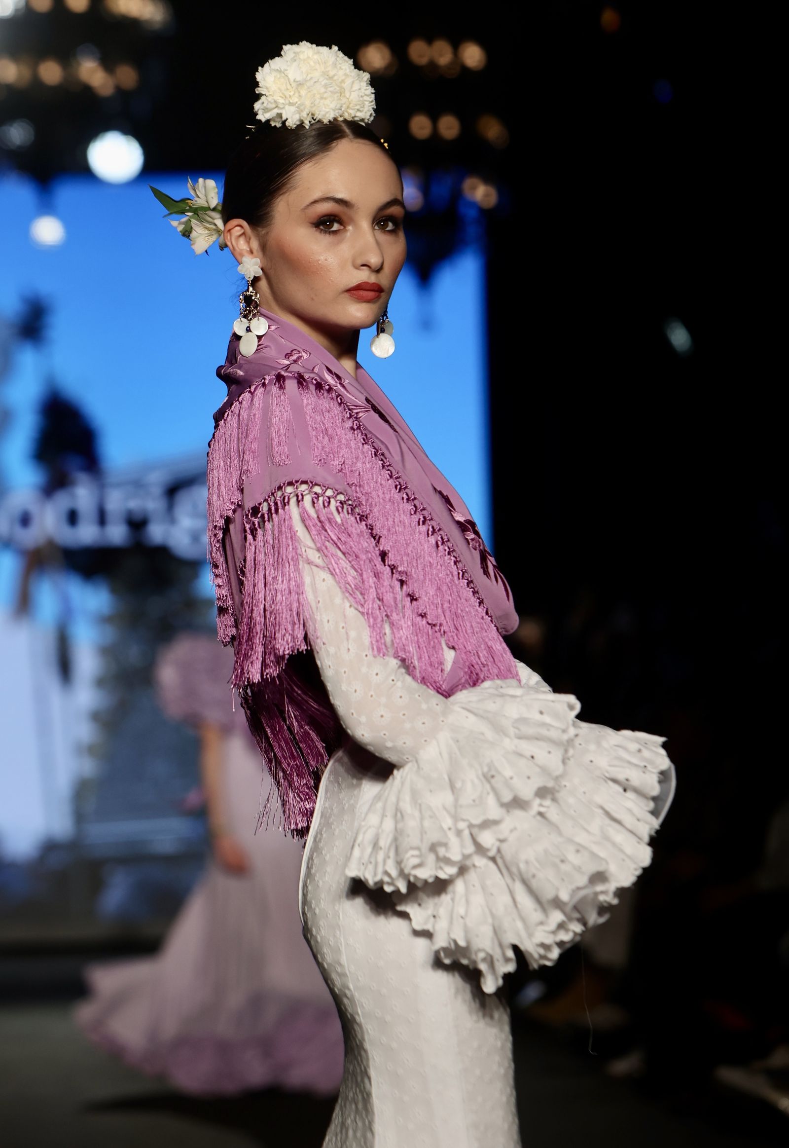 Desfile de la Hermandad del Rocío de Sevilla en We Love Flamenca 2024, todas las fotos