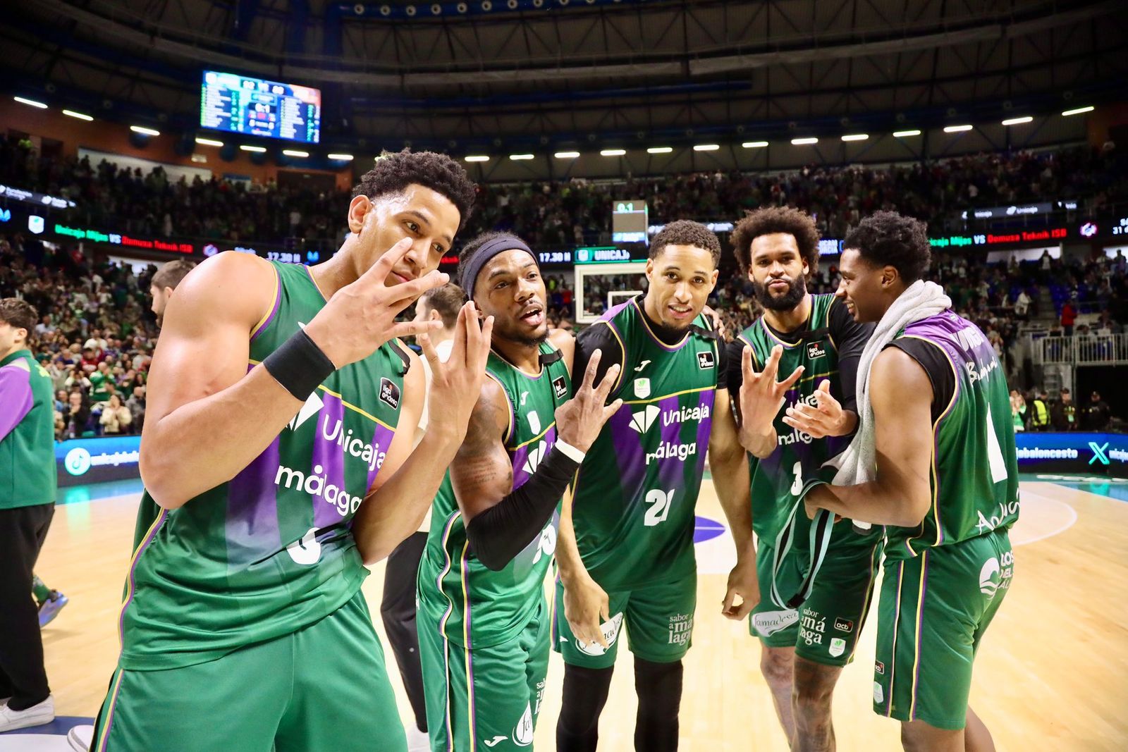 Alegría al final del partido.