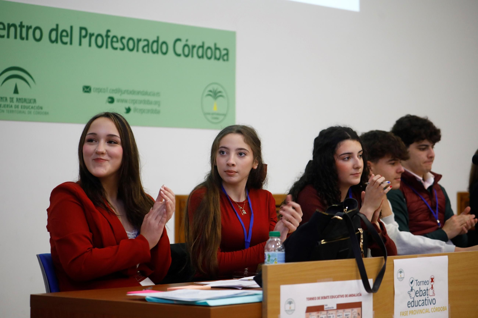 Comienza el torneo provincial de debate estudiantil en Córdoba, en imágenes