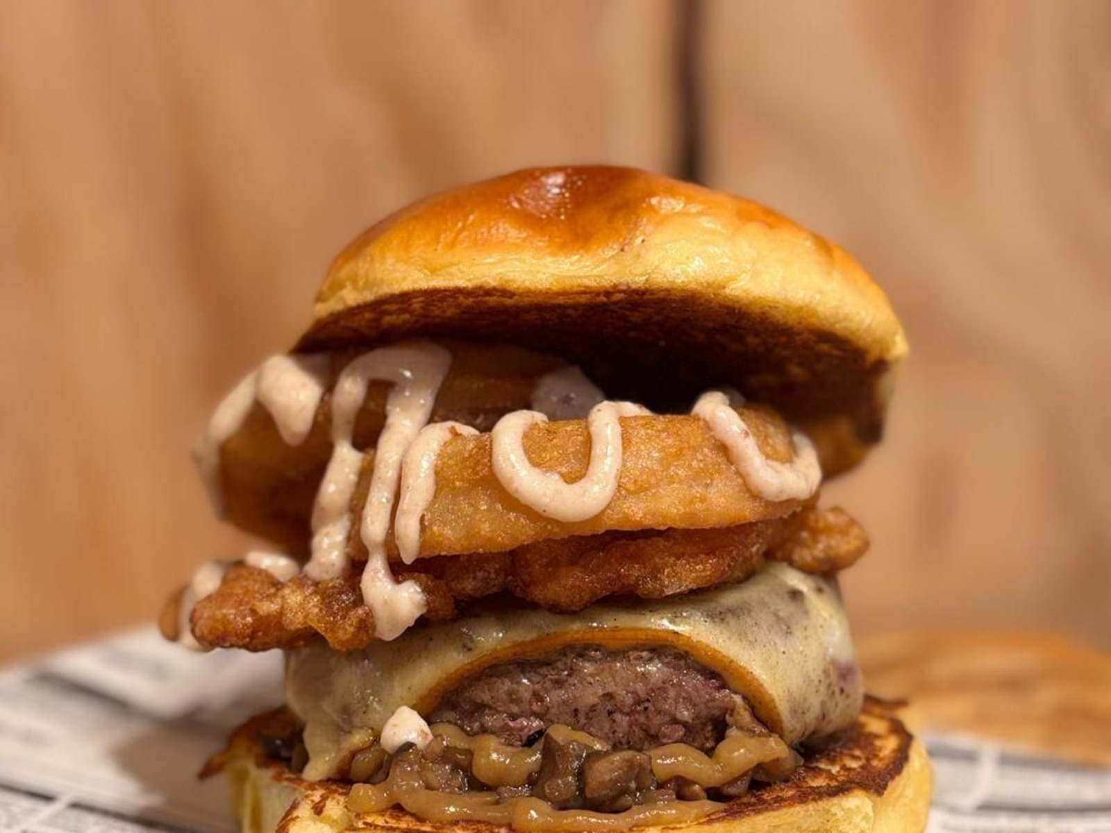 Jonh Black Burger de Golden Grill Wild Wild Burger (Puerto Real)