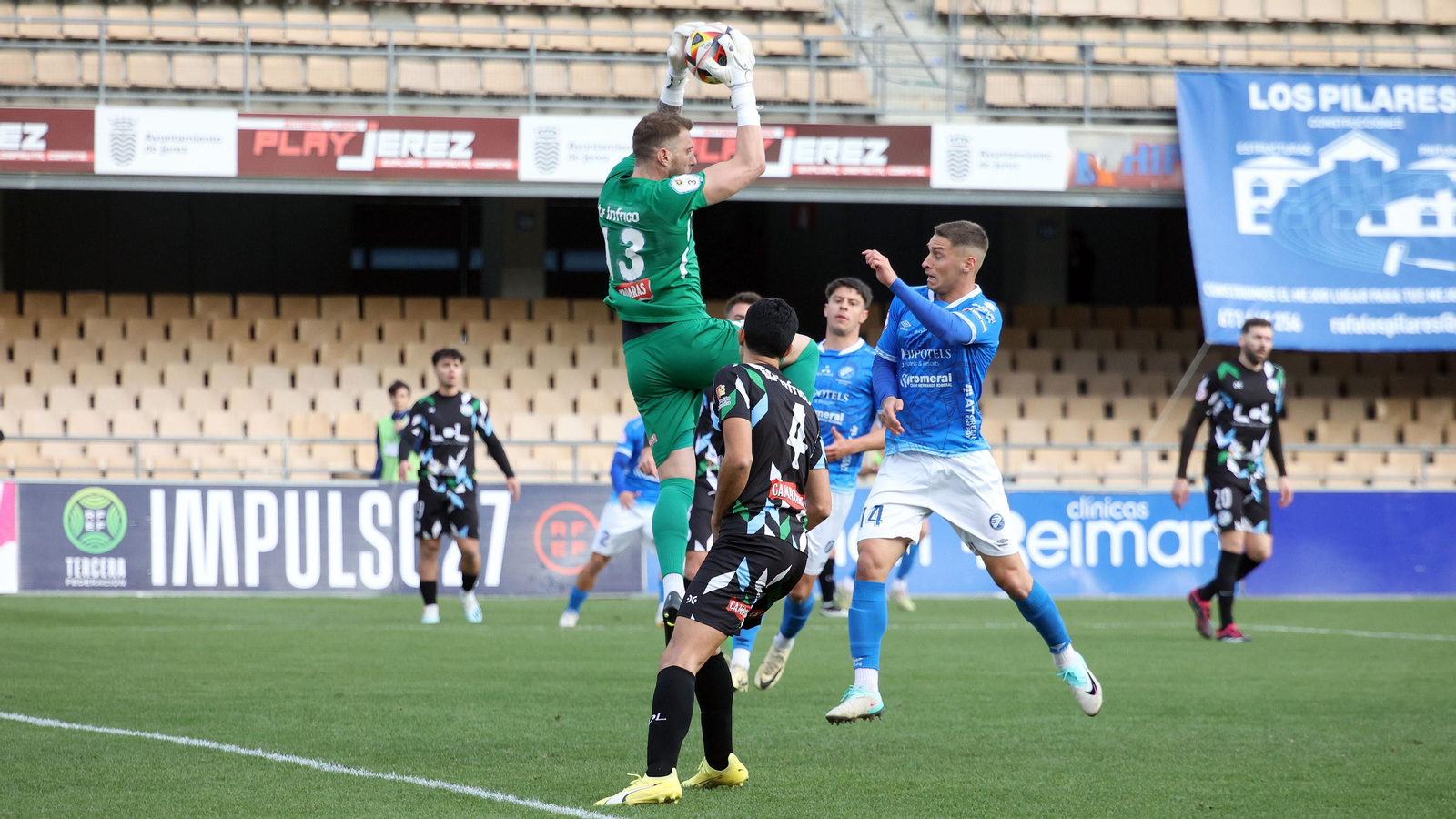 Partido entre Xerez DFC - Ciudad de Lucena en Chapín