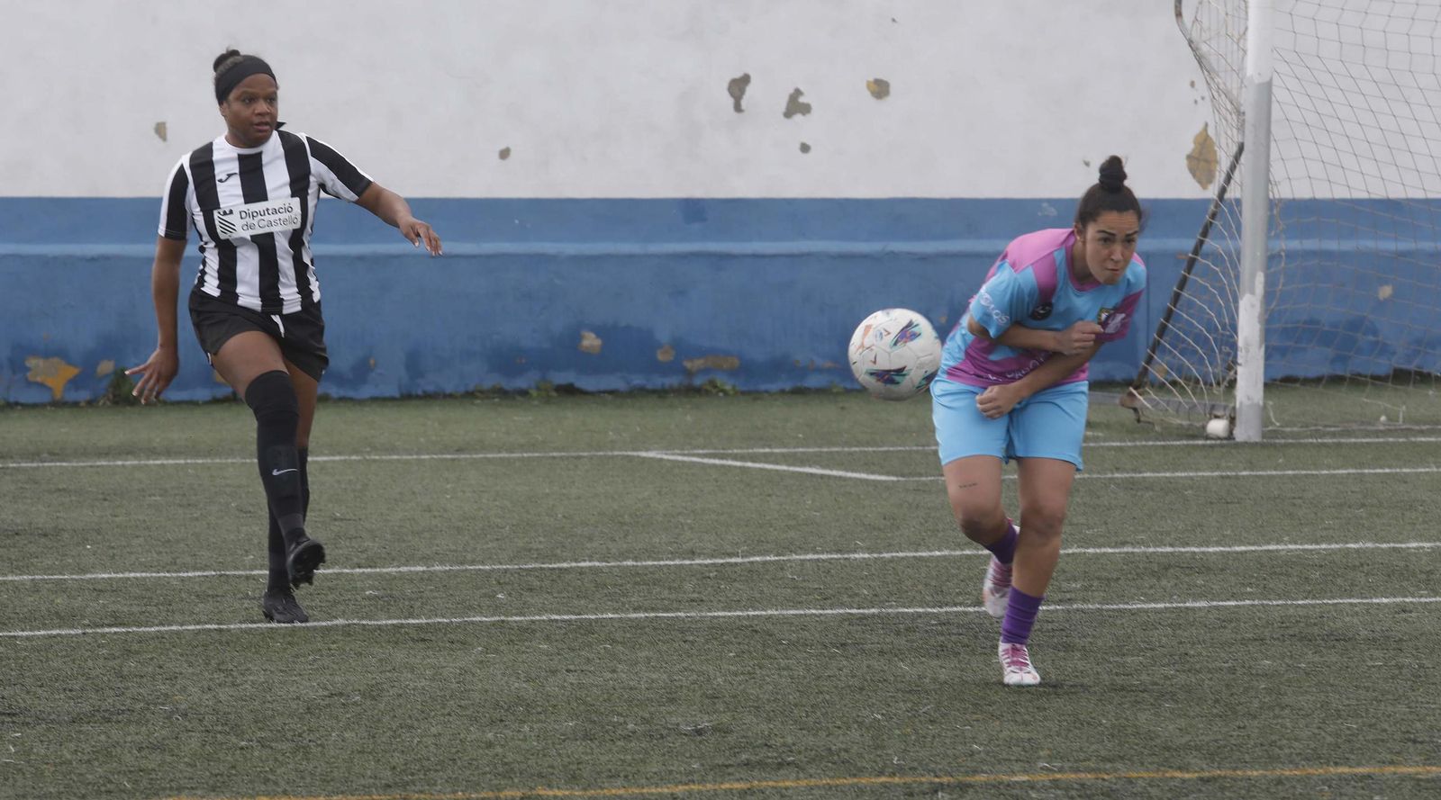 Las fotos de la segunda jornada de la Liga Nacional de fútbol para veteranas, en La Línea