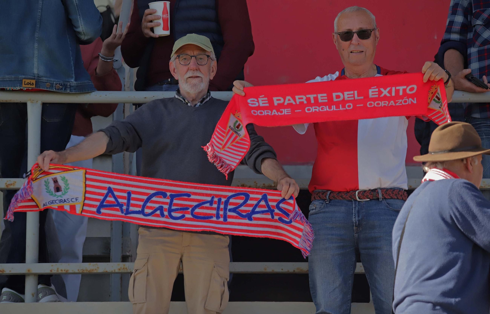 Búscate en el Nuevo Mirador durante el Algeciras - Atlético Madreliño de Primera Federación