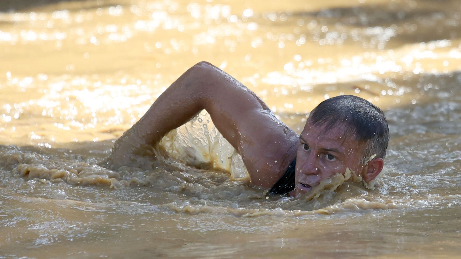 Búscate en la V Carrera del Barro de La Barca