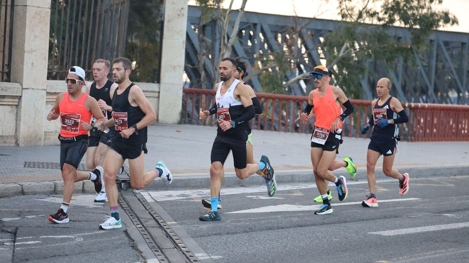 Las mejores fotos de la Maratón de Málaga 2024