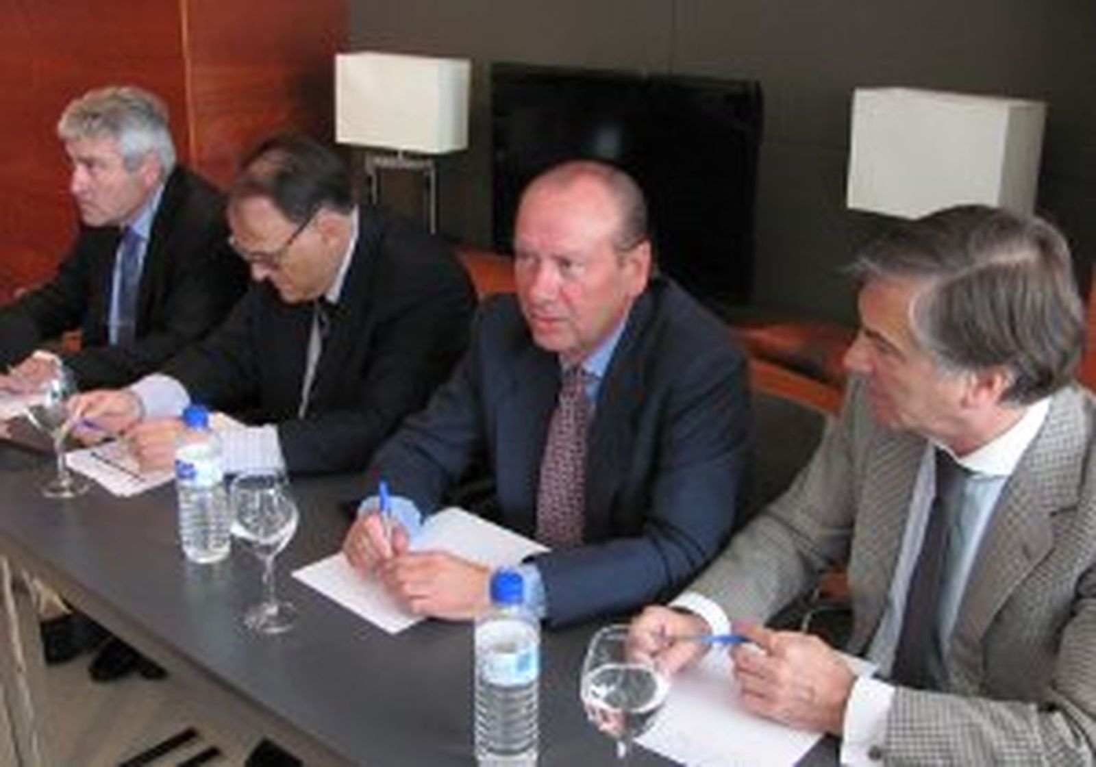 No habrá junta de accionistas