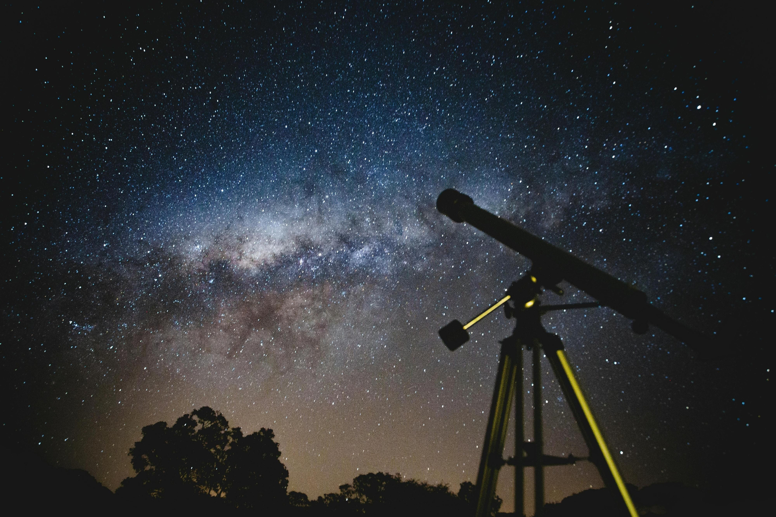 Disfruta al máximo de la inmensidad nocturna con los eventos astronómicos del mes de abril Disfruta al máximo de la inmensidad nocturna con los eventos astronómicos del mes de abril