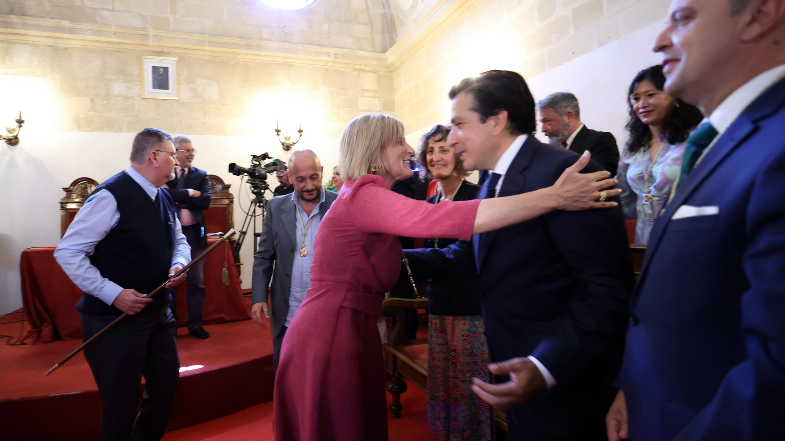 Investidura de María José García-Pelayo como nueva alcaldesa de Jerez