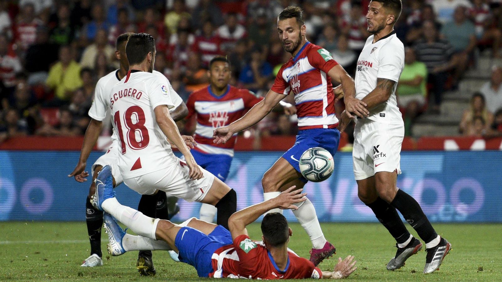 Soldado será una vez más la única referencia ofensiva del Granada CF.