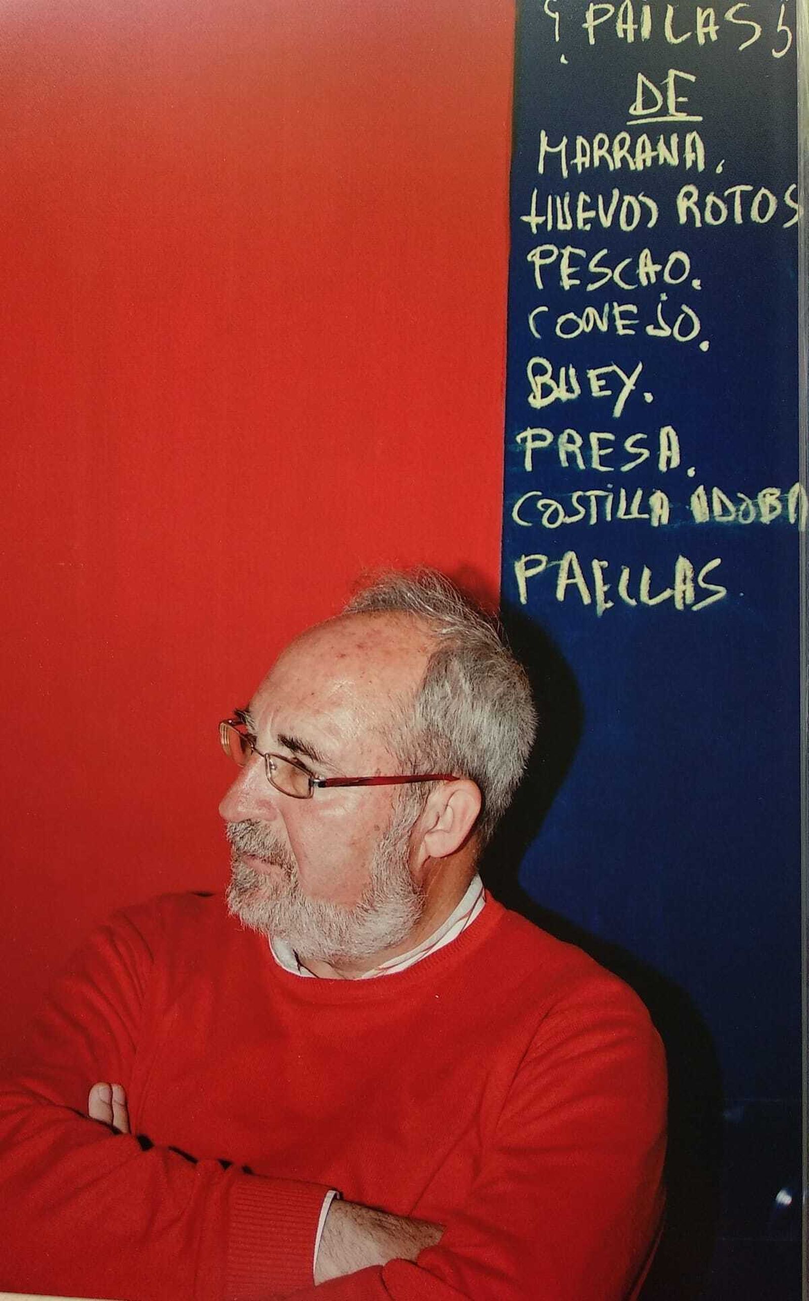 Juan Jose Ceba. Maestro y poeta. 'Los insectos perfectos (poemas)'. Laura Fjäder.