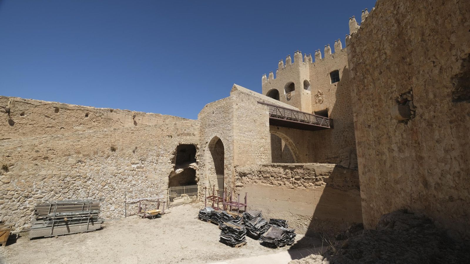 Las imágenes del Castillo de Vélez Blanco como nunca lo has visto