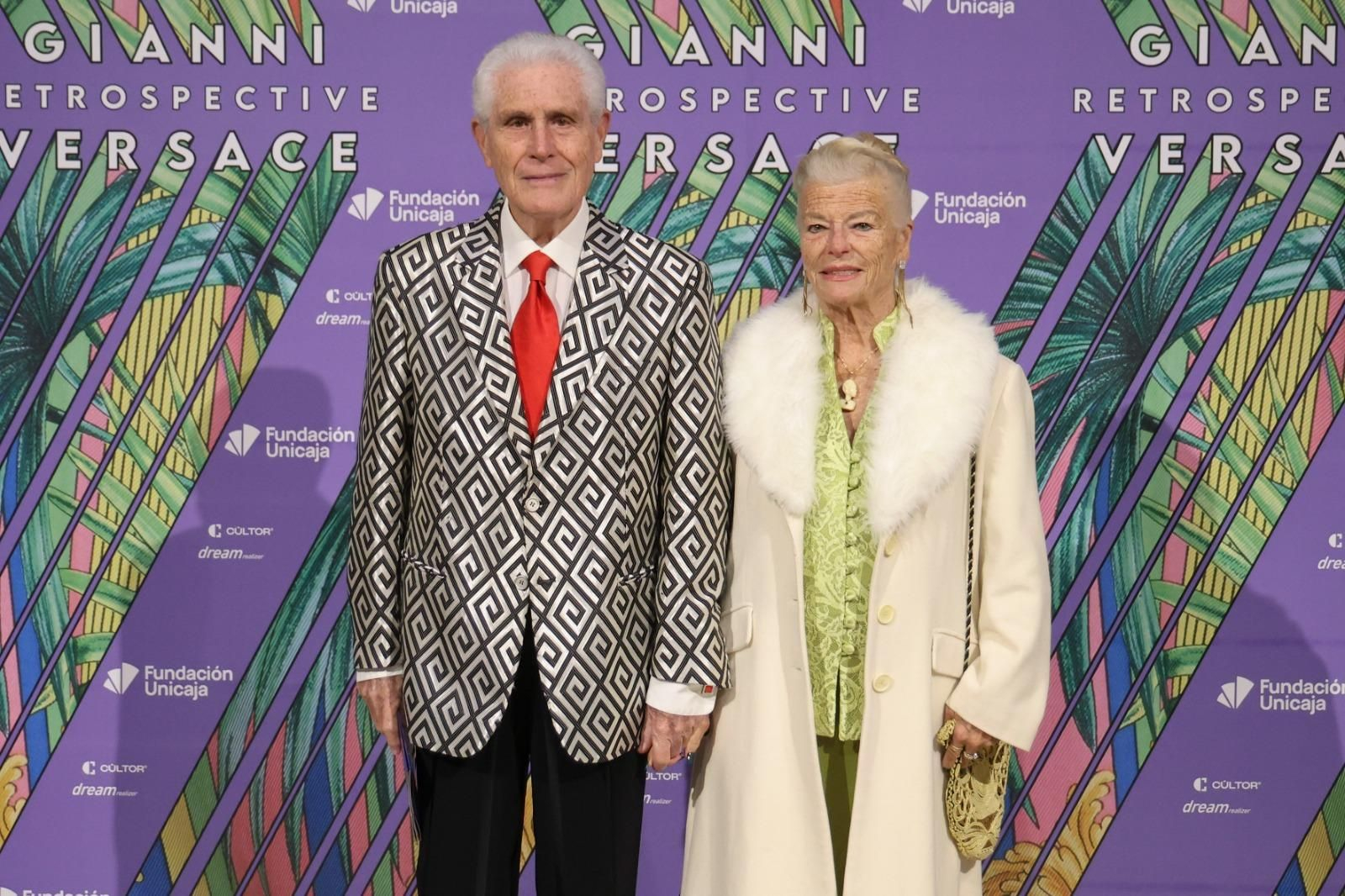 El photocall de la inauguración de la exposición de Versace en Málaga, en imágenes