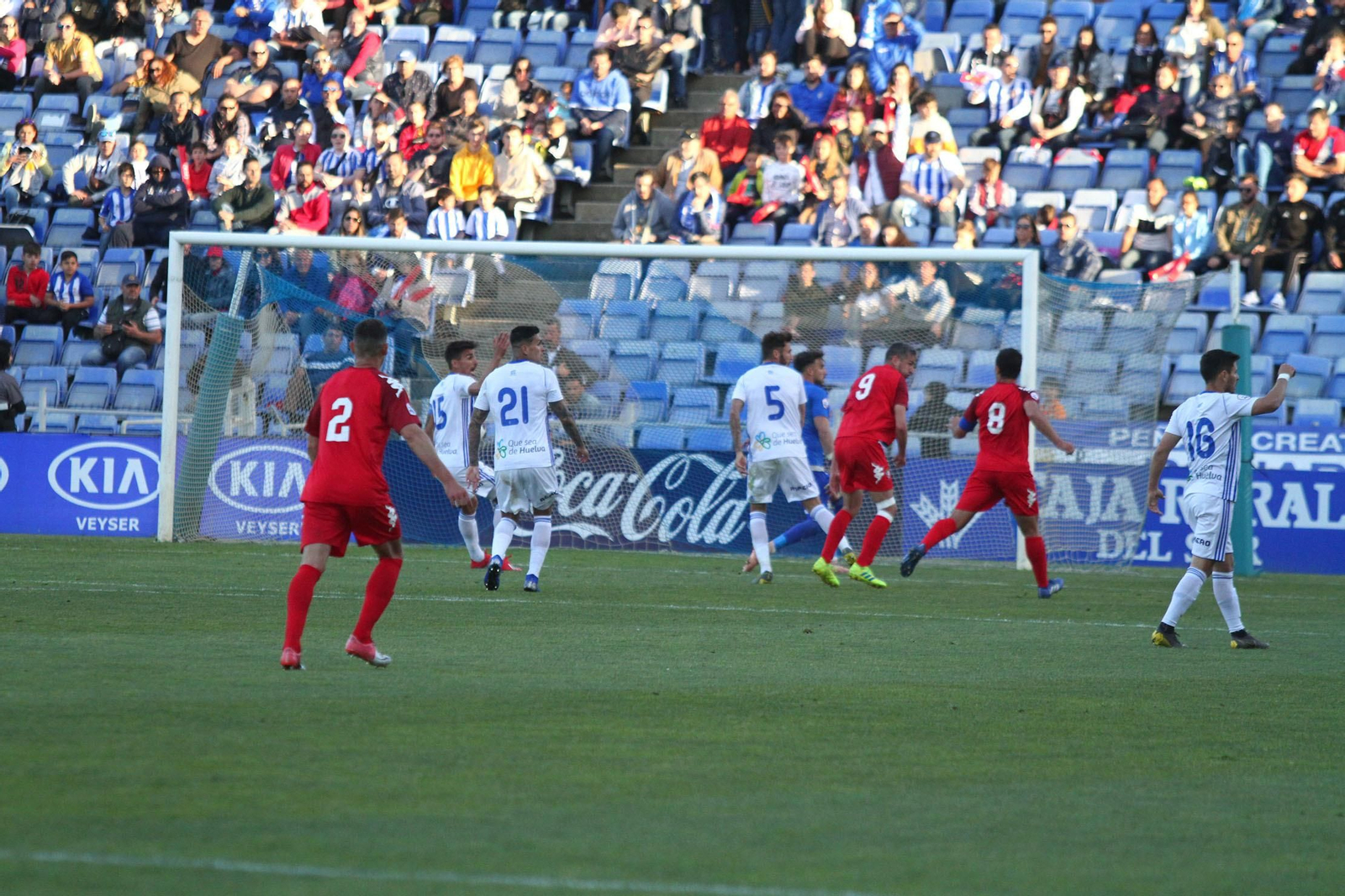 Imágenes del encuentro entre el Recreativo de Huelva y el San Fernando