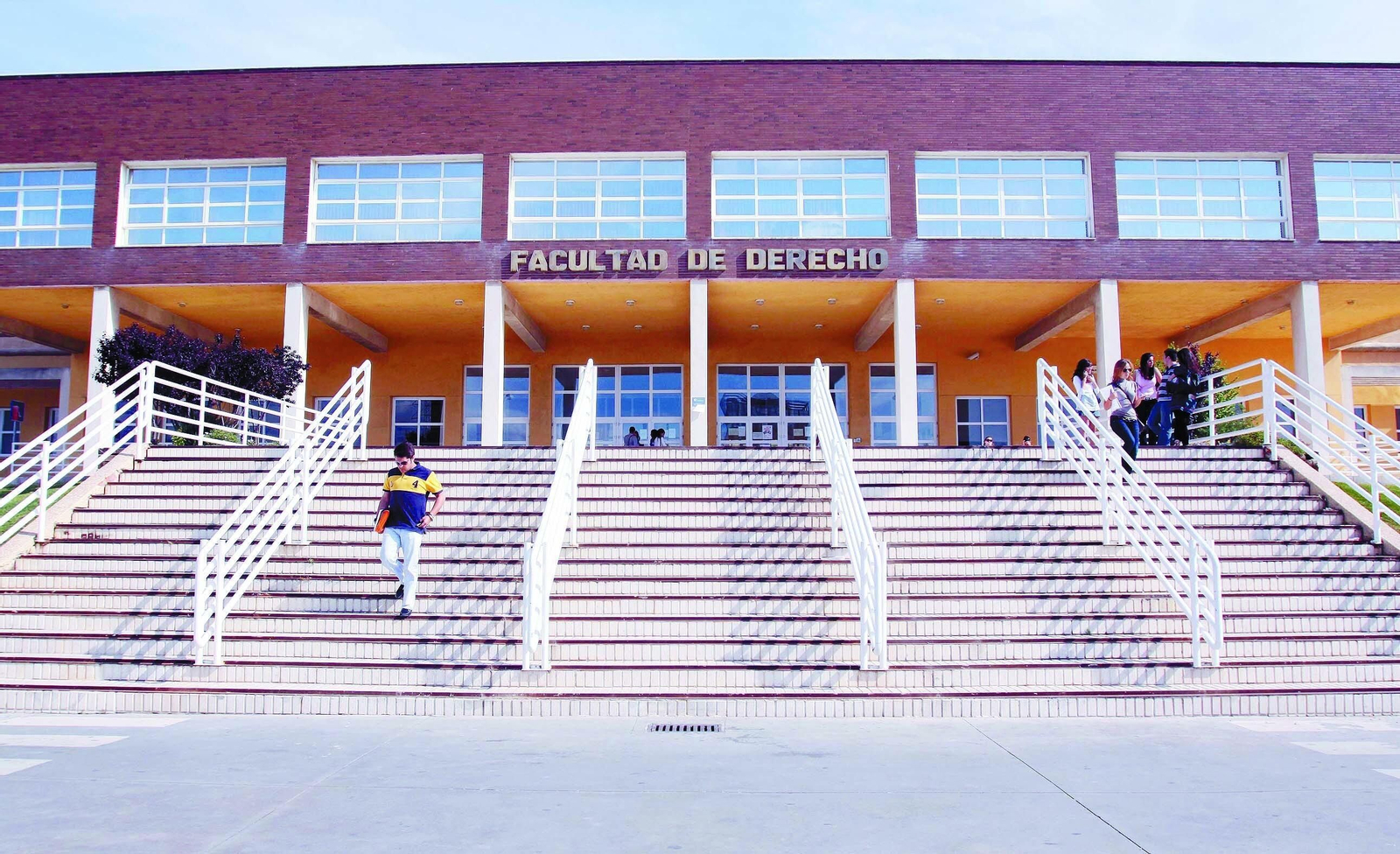 La Facultad de Derecho de la UMA