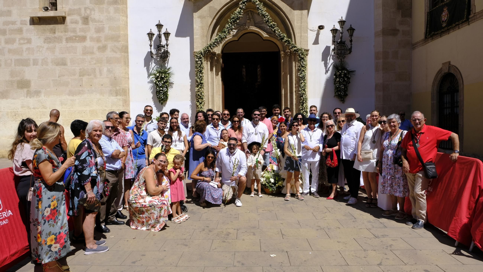 La ofrenda floral a la Virgen del Mar en la Feria de Almería 2025, en imágenes