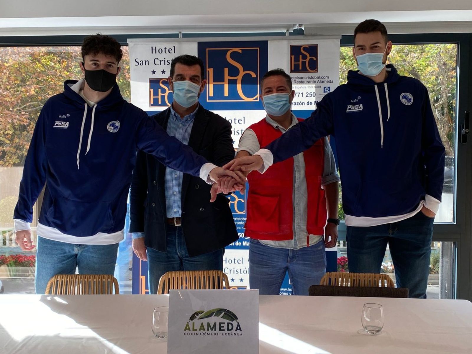 Imagen del acto de presentación del partido en Marbella.