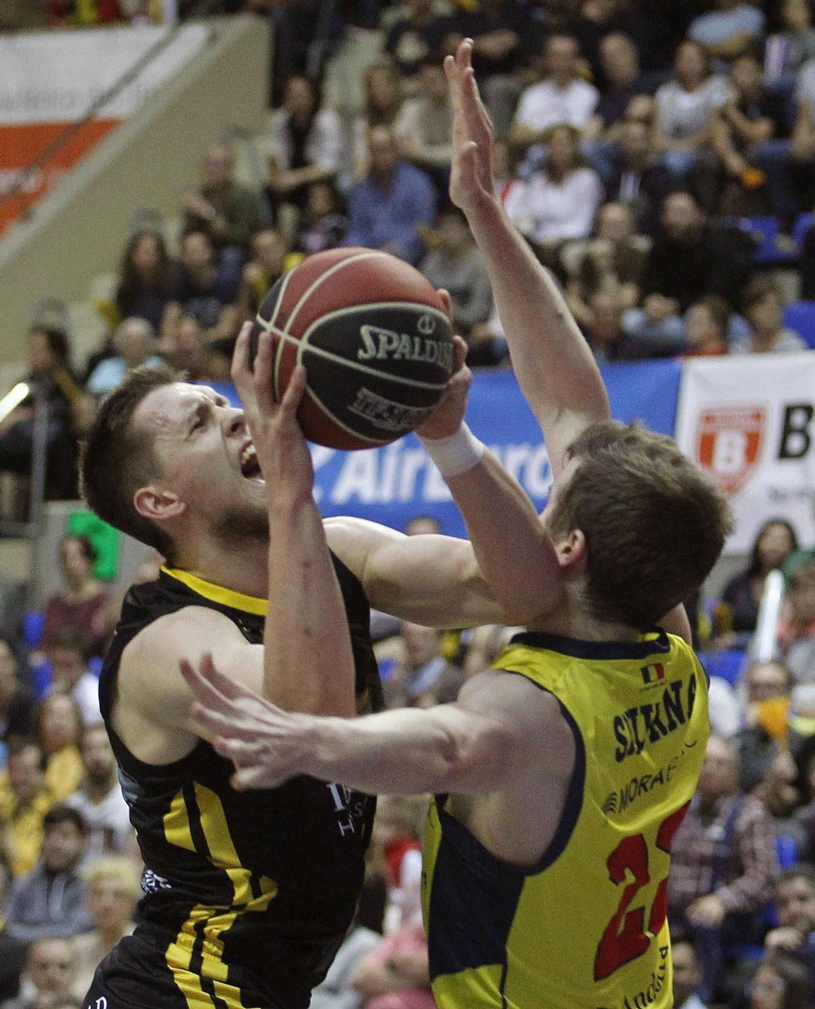 Las fotos de la carrera de Tim Abromaitis, fichaje del Unicaja